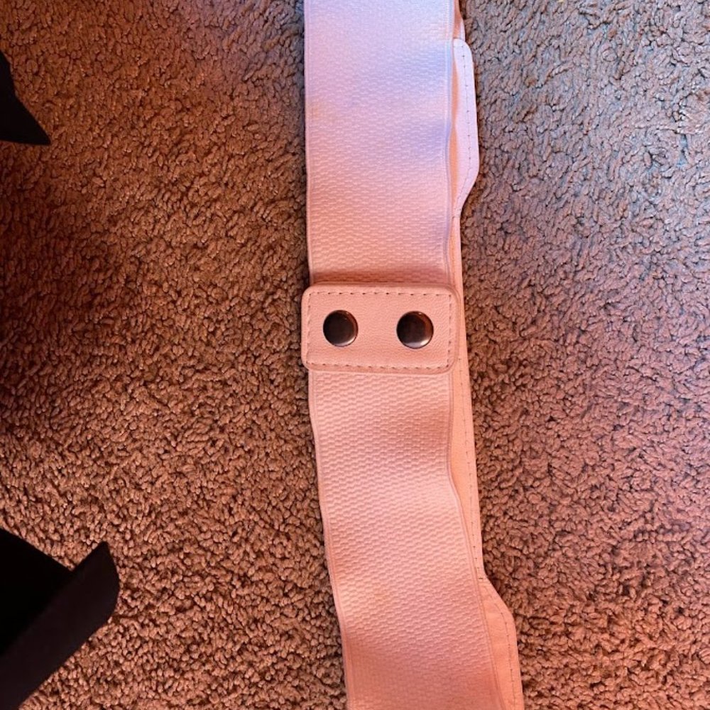 BUNDLE OF 3 BELTS - Picture 3 of 6
